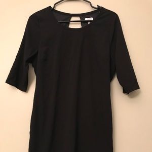 Tobi short sleeve open back dress